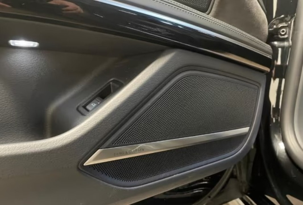 Audi S8 TFSIQuattro - foto 15