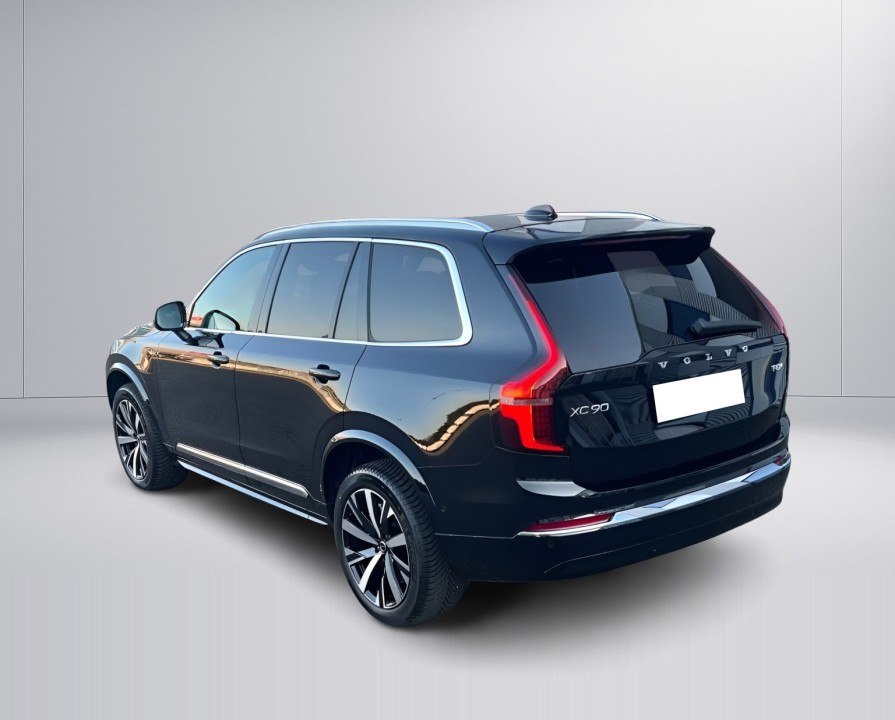 Volvo XC 90 T8 Recharge AWD Plus Bright (4)