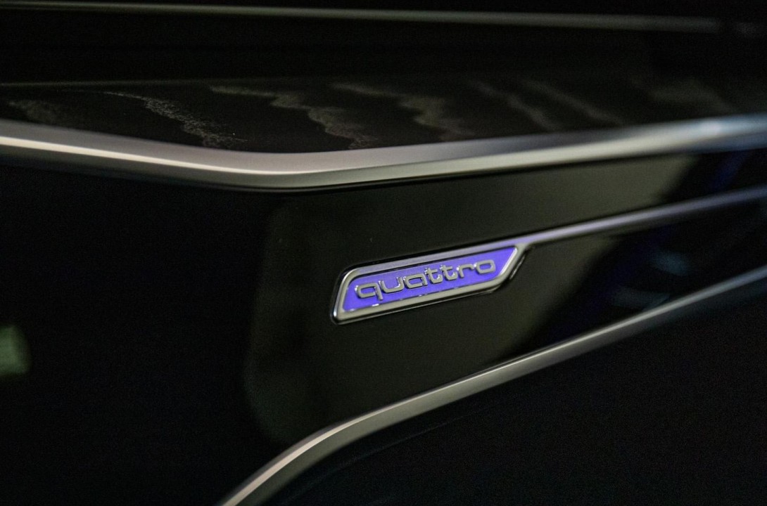 Audi S6 Avant TDI quattro tiptronic - foto 14