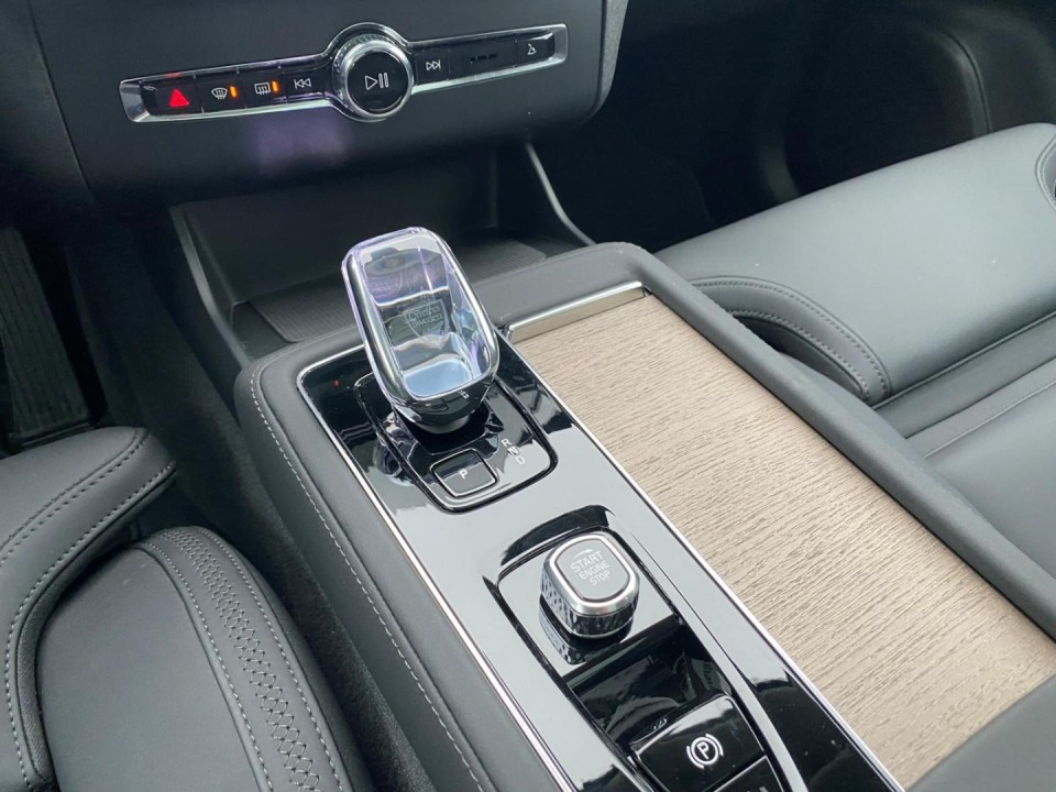 Volvo XC 90 T8 Recharge AWD Plus Bright - foto 16