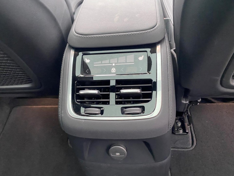 Volvo XC 90 T8 Recharge AWD Plus Bright - foto 17