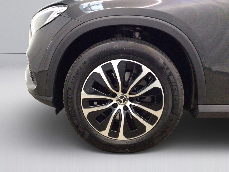 Mercedes-Benz GLC 200 4MATIC - foto 17