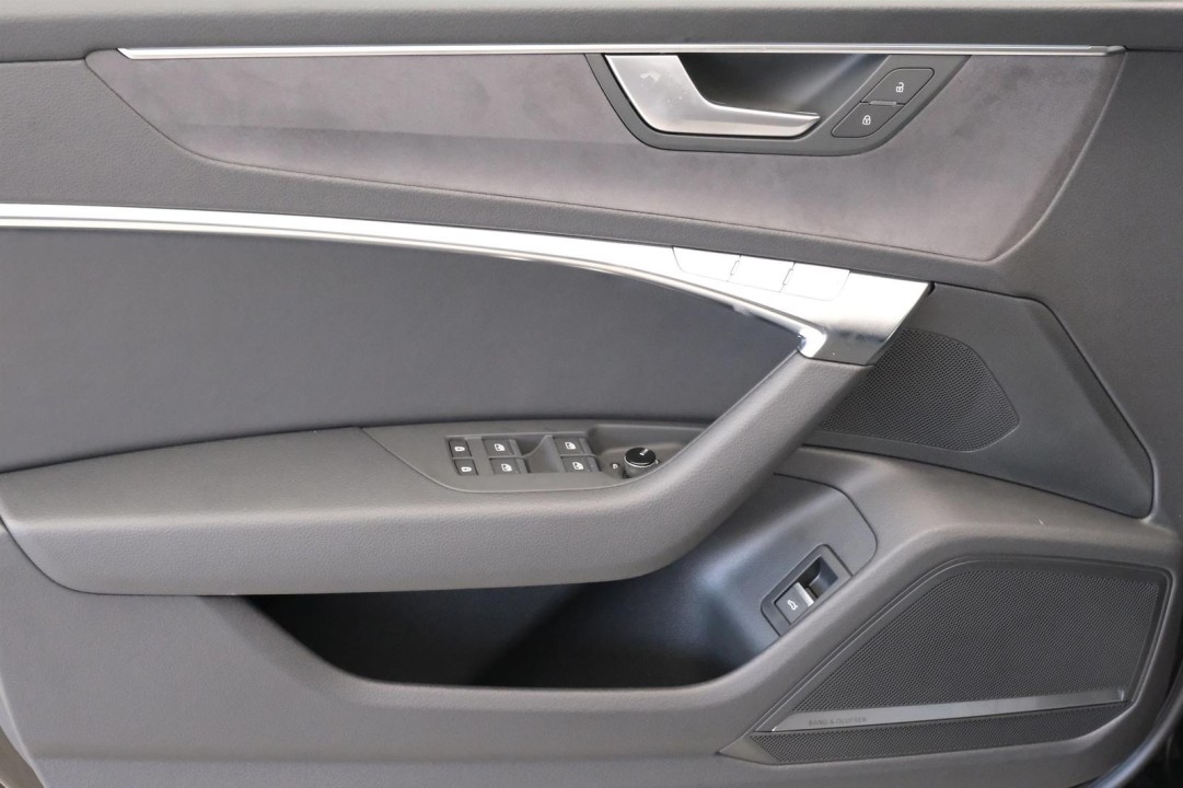 Audi S6 Avant TDI quattro tiptronic - foto 13