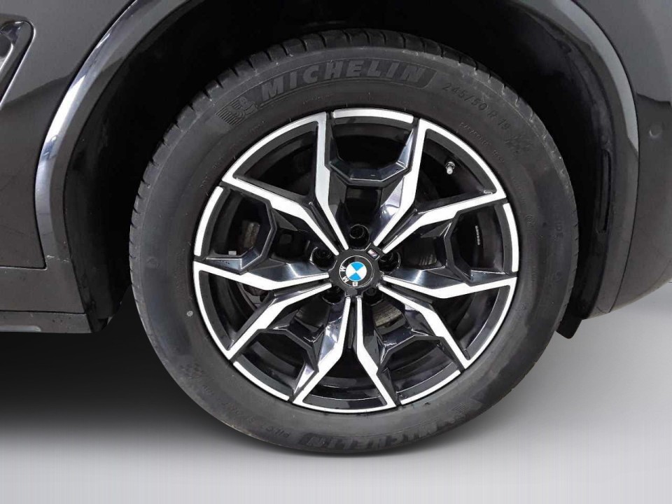 BMW X4 xDrive20d M-Sport - foto 15