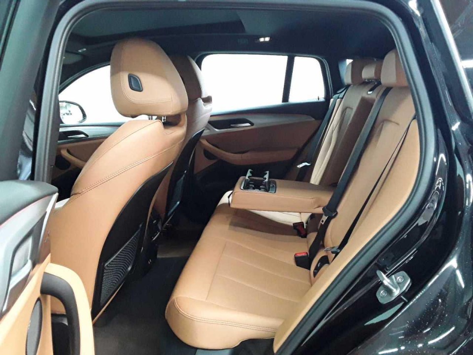 BMW X4 xDrive20d M-Sport (4)