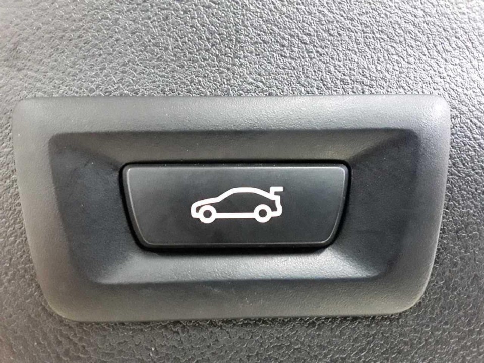 BMW X4 xDrive20d M-Sport - foto 12