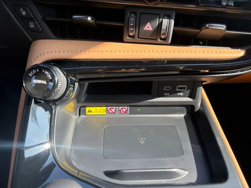 Lexus Seria NX 350h AWD Luxury Line - foto 9