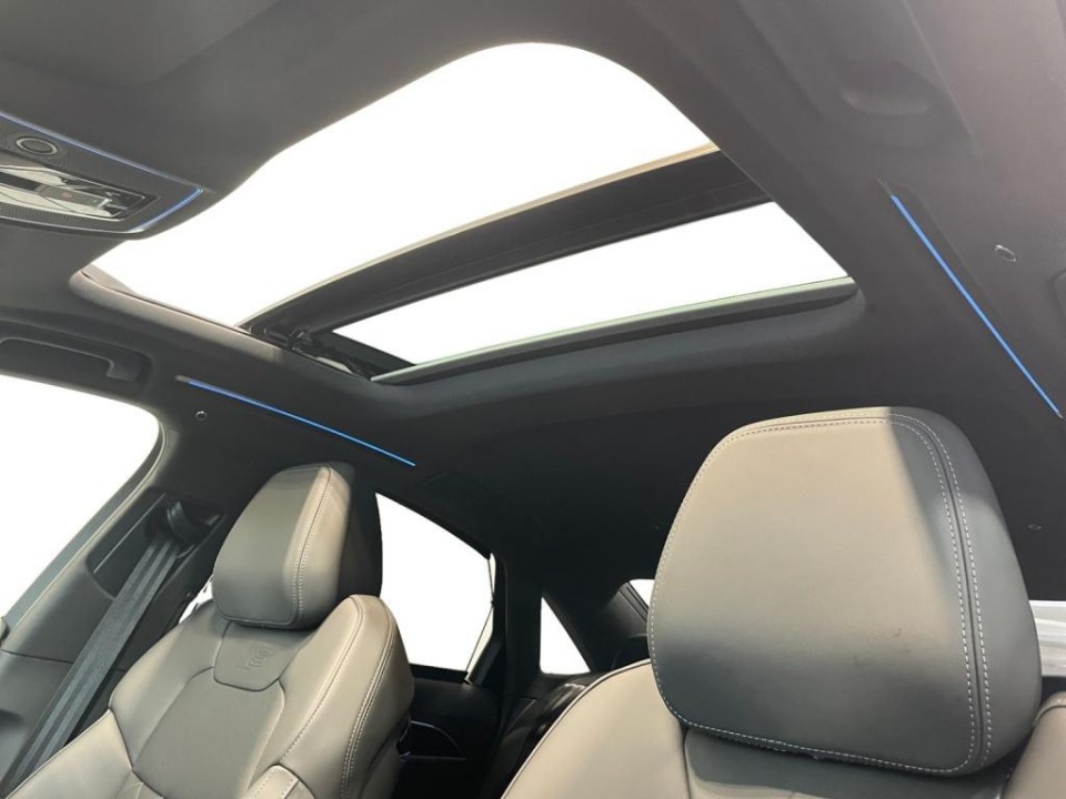 Audi S8 TFSI Quattro - foto 12