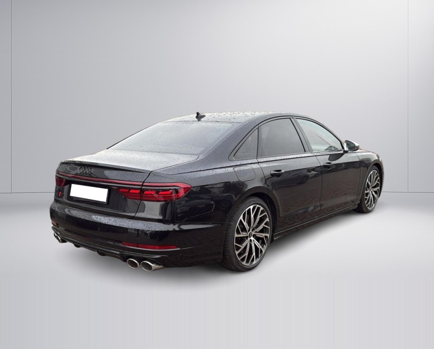 Audi S8 TFSI Quattro (3)