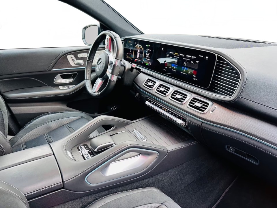 Mercedes-Benz GLE Coupé AMG 53 4MATIC+ - foto 22