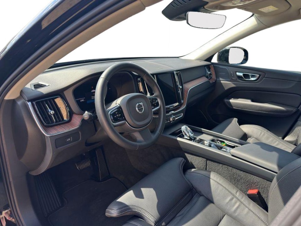 Volvo XC 60 B4 FWD Plus Dark - foto 8