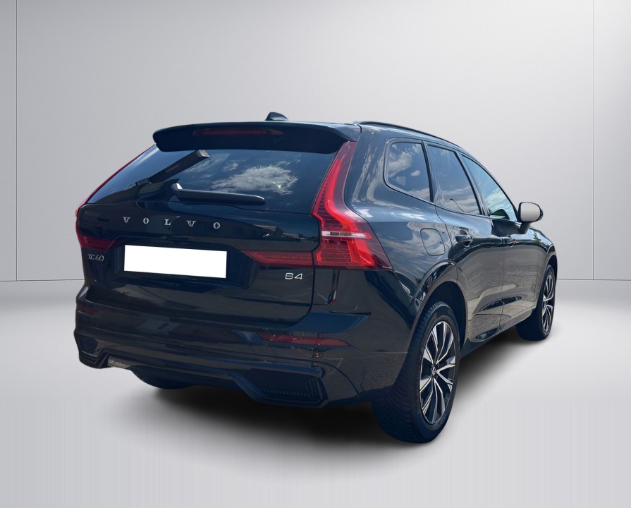 Volvo XC 60 B4 FWD Plus Dark (3)