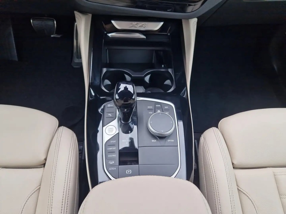 BMW X4 xDrive20d M-Sport - foto 9