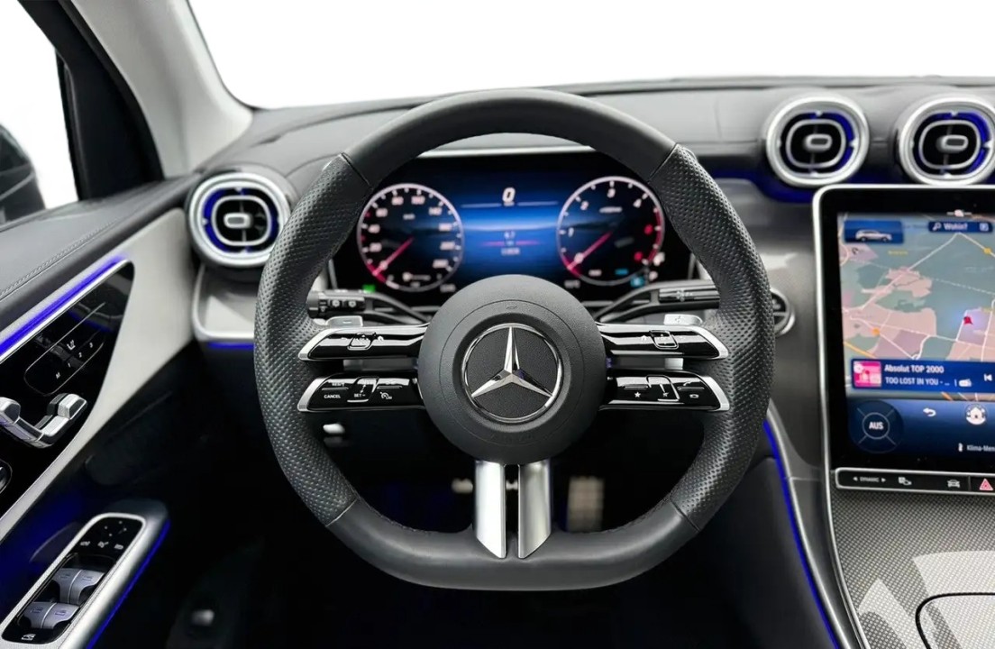 Mercedes-Benz GLC 220d 4MATIC AMG Line - foto 8