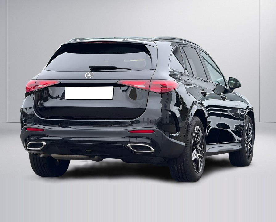 Mercedes-Benz GLC 220d 4MATIC AMG Line (2)