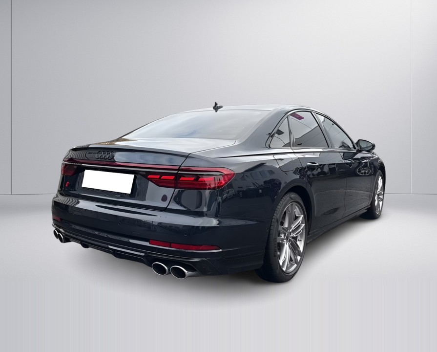 Audi S8 Quattro (2)