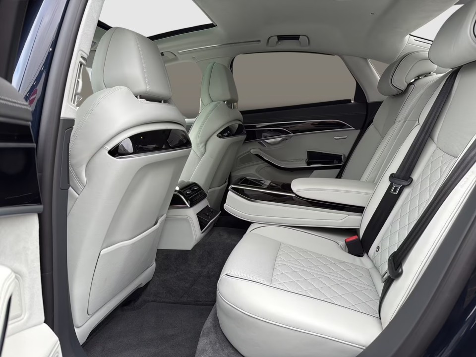 Audi S8 Quattro - foto 12