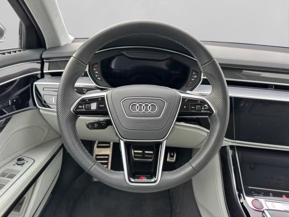Audi S8 TFSI Quattro - foto 6