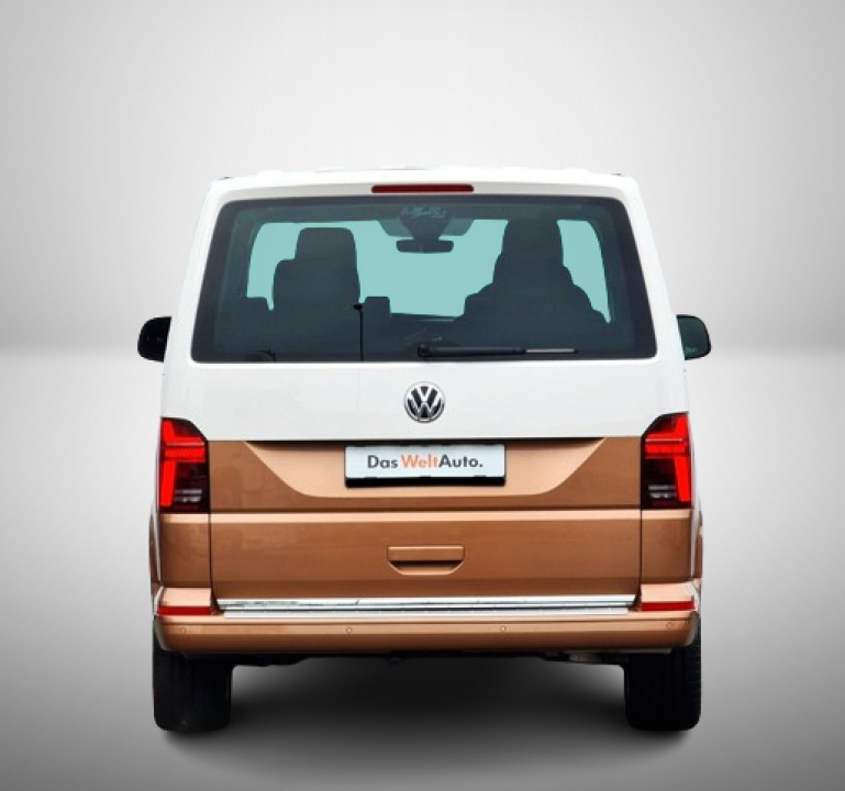 Volkswagen Multivan T6.1 Highline 2.0TDI DSG 4MOTION (5)