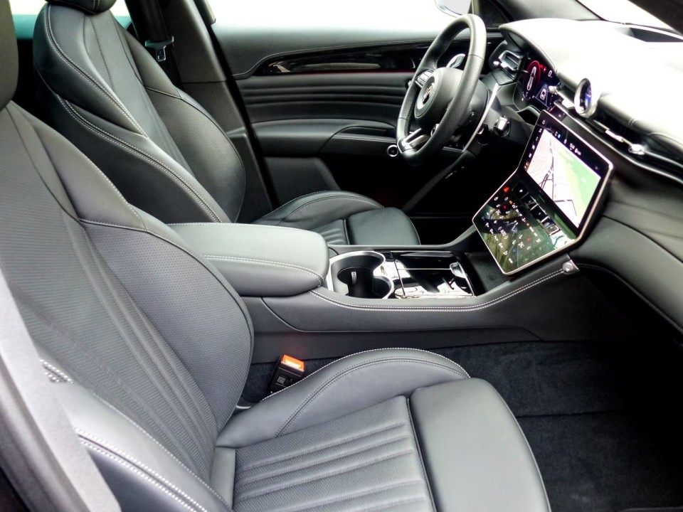 Maserati Grecale - foto 14