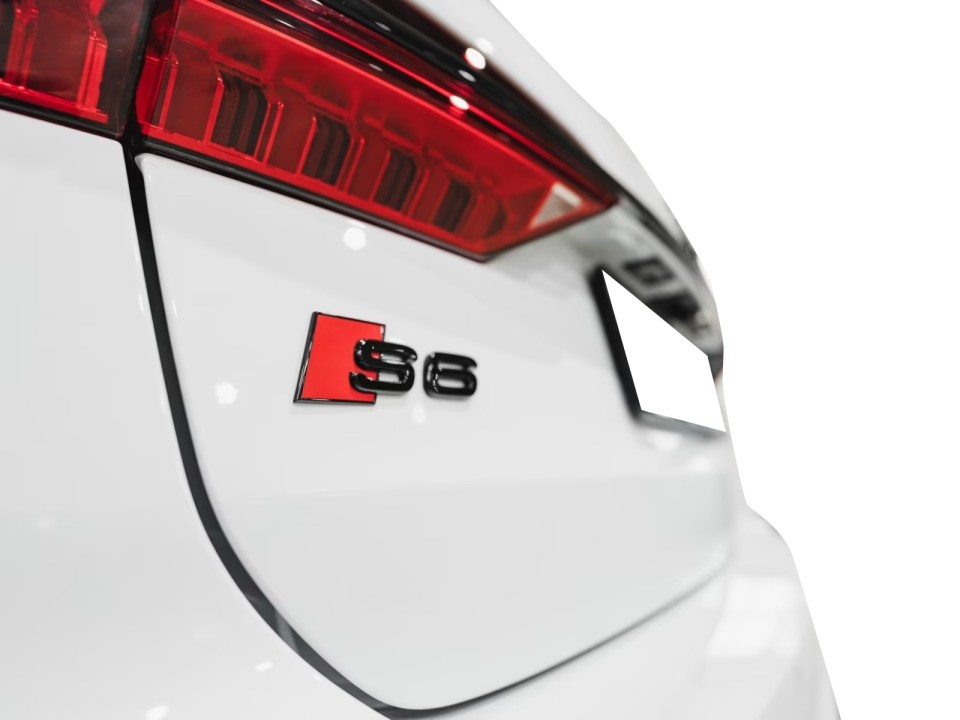 Audi S6 Avant TDI quattro tiptronic - foto 37