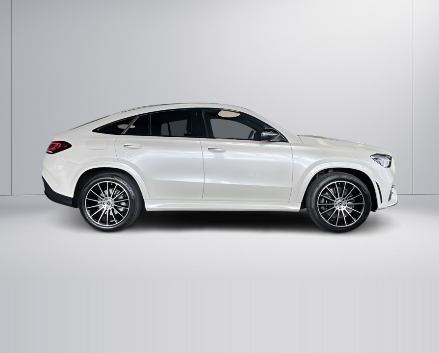 Mercedes-Benz GLE Coupé 400d 4MATIC AMG Line (2)