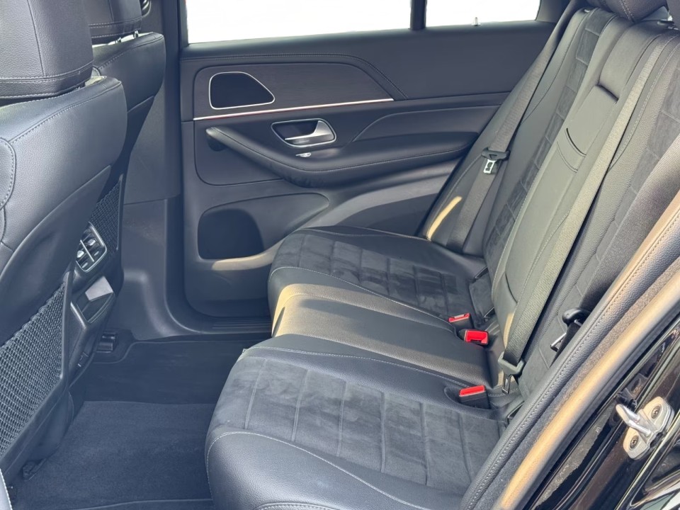 Mercedes-Benz GLE 400d 4MATIC AMG Line - foto 16