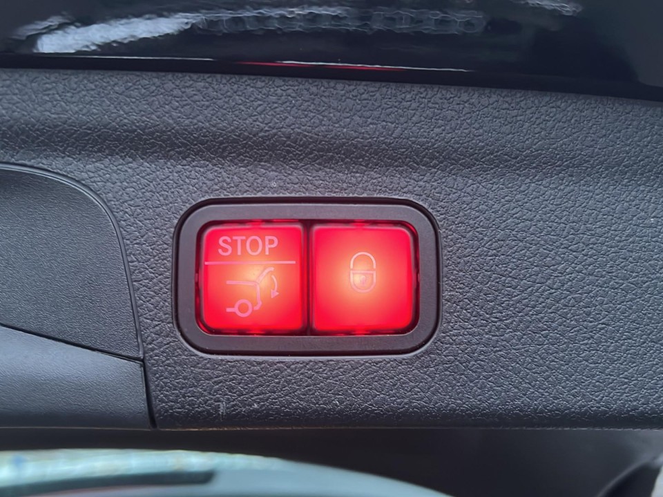 Mercedes-Benz GLE 350de 4MATIC - foto 24