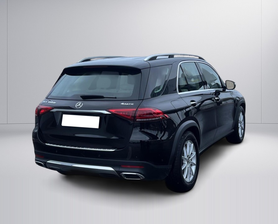 Mercedes-Benz GLE 350de 4MATIC (5)
