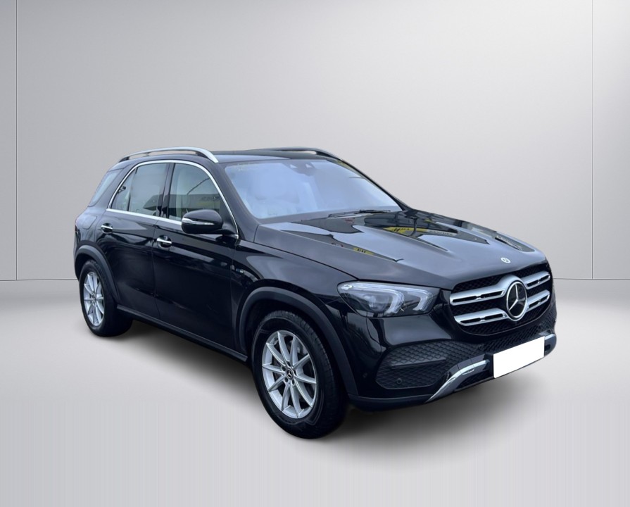Mercedes-Benz GLE 350de 4MATIC (2)