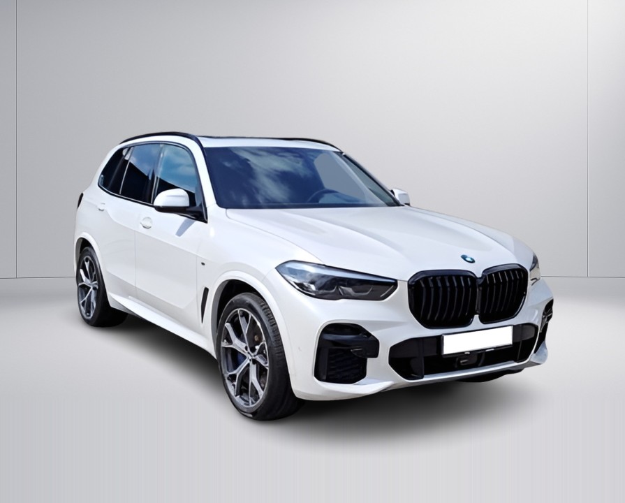 BMW X5 xDrive30d M-Sport (2)