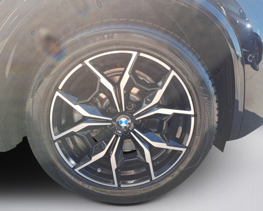 BMW X4 xDrive20i M-Sport - foto 11