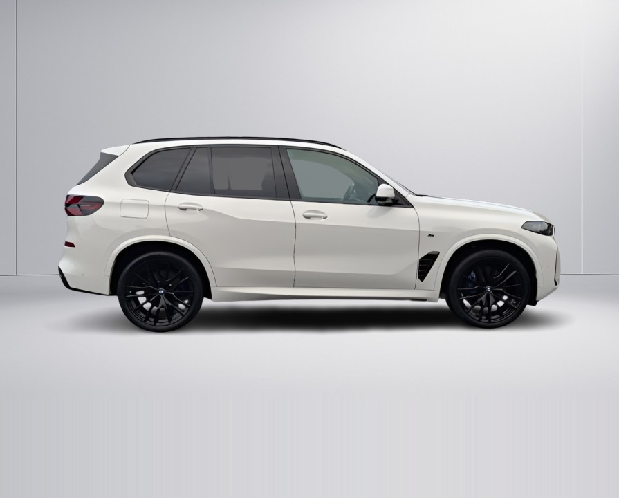 BMW X5 xDrive30d M-Sport (2)