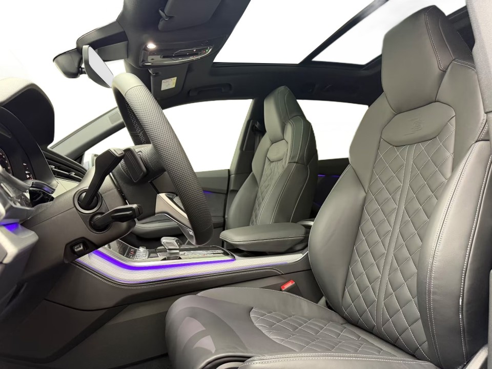 Audi Q8 50 TDI S-line - foto 13
