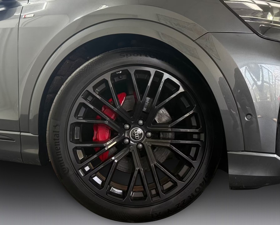 Audi Q8 50 TDI S-line - foto 21