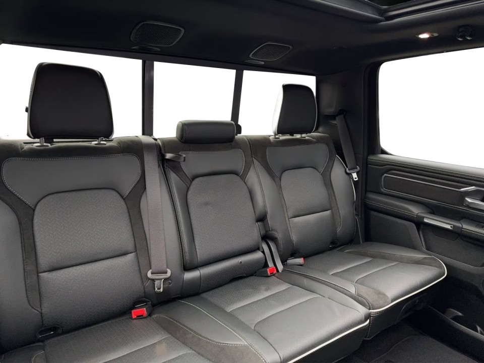 Dodge RAM 1500 Laramie - foto 14