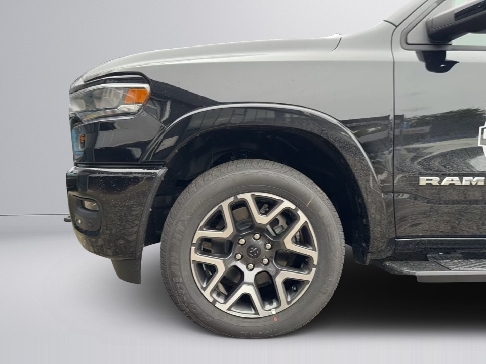 Dodge RAM 1500 Laramie - foto 22