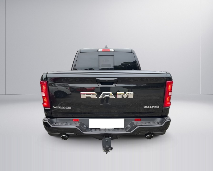 Dodge RAM 1500 Laramie (4)