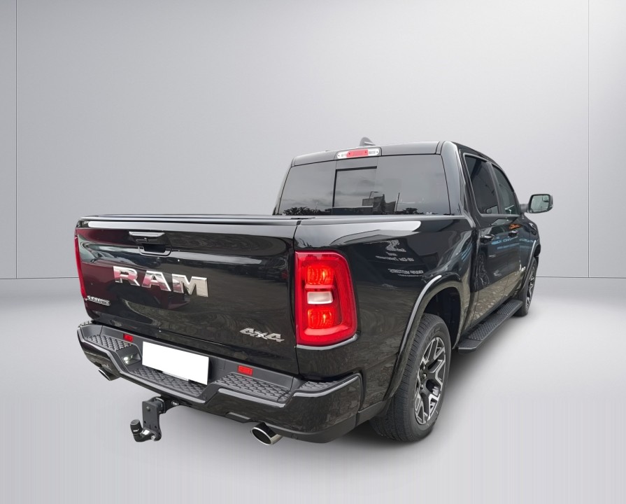 Dodge RAM 1500 Laramie (5)