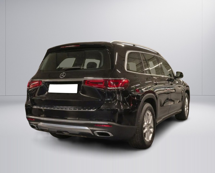 Mercedes-Benz GLS 450 4MATIC (2)