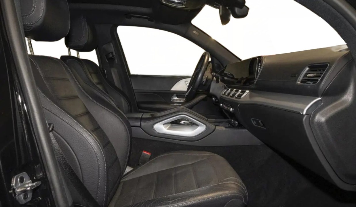 Mercedes-Benz GLS 450 4MATIC (5)