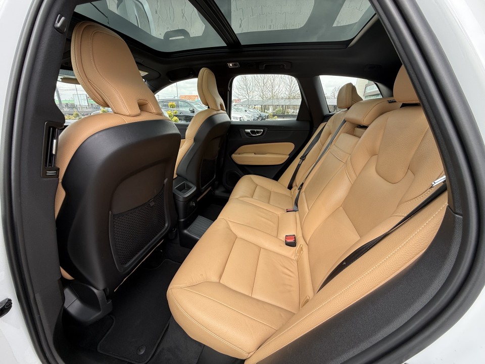 Volvo XC 60 T8 Recharge AWD Inscription - foto 15