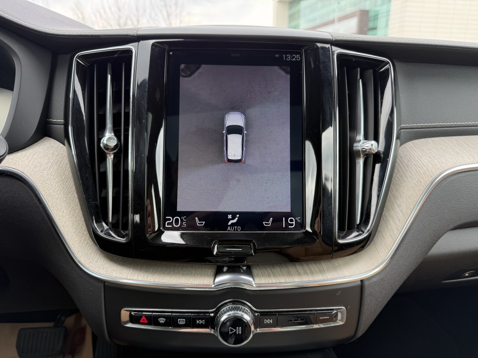 Volvo XC 60 T8 Recharge AWD Inscription - foto 25