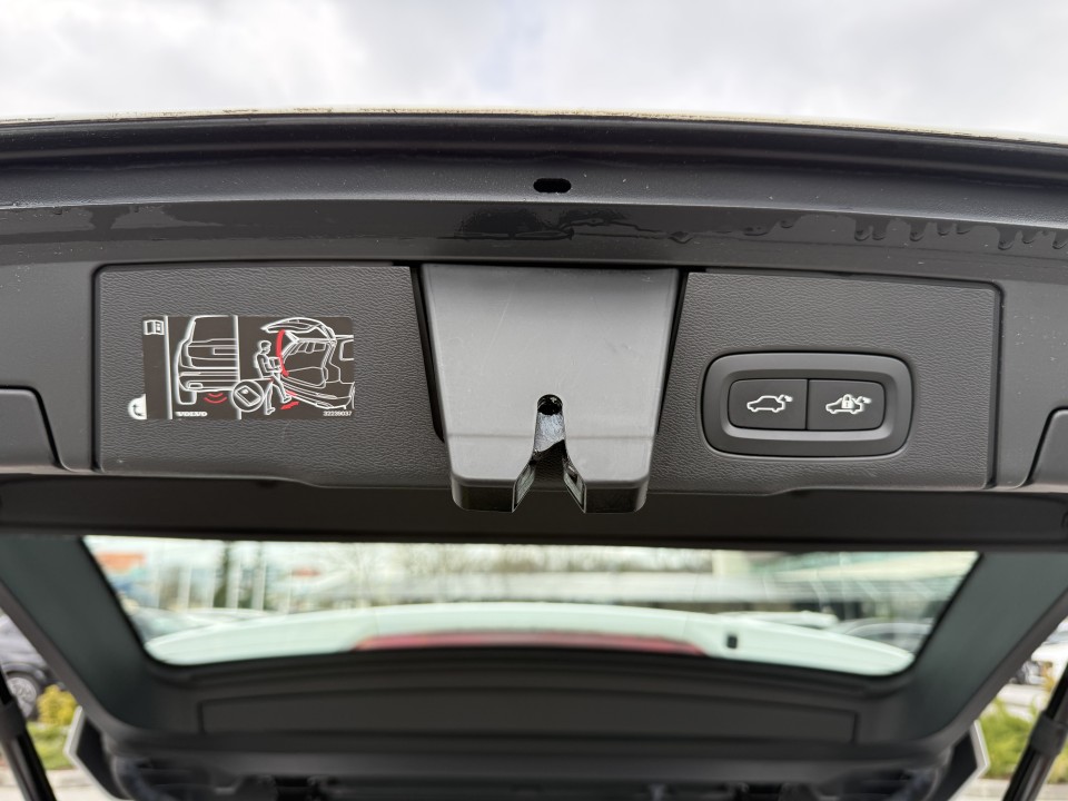 Volvo XC 60 T8 Recharge AWD Inscription - foto 33