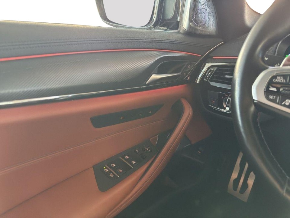 BMW M5 Competition - foto 12