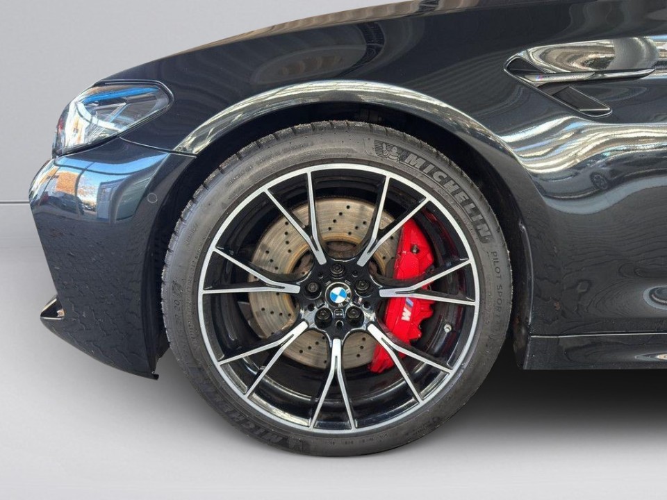BMW M5 Competition - foto 17