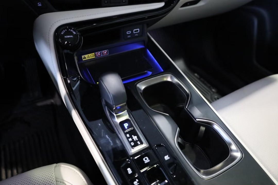 Lexus Seria NX 350h AWD Luxury Line - foto 16