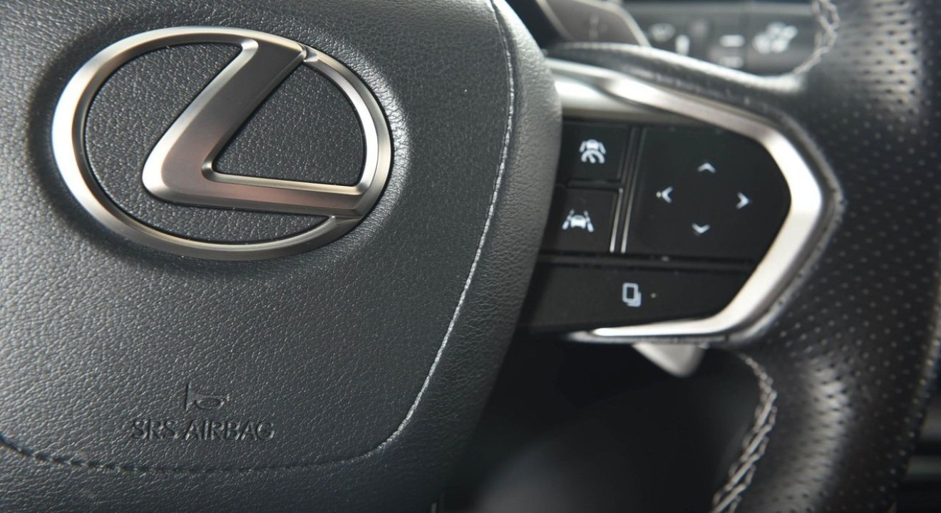 Lexus Seria NX 450h+ AWD F-Sport - foto 10