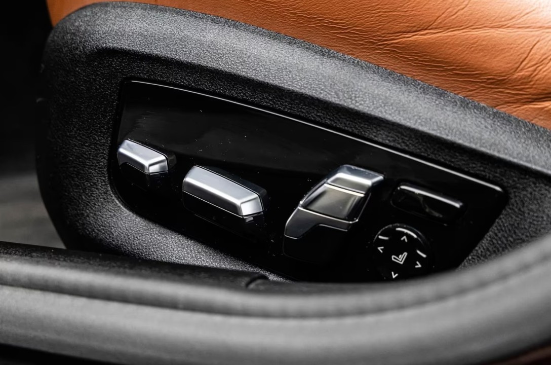 BMW M5 Competition - foto 31