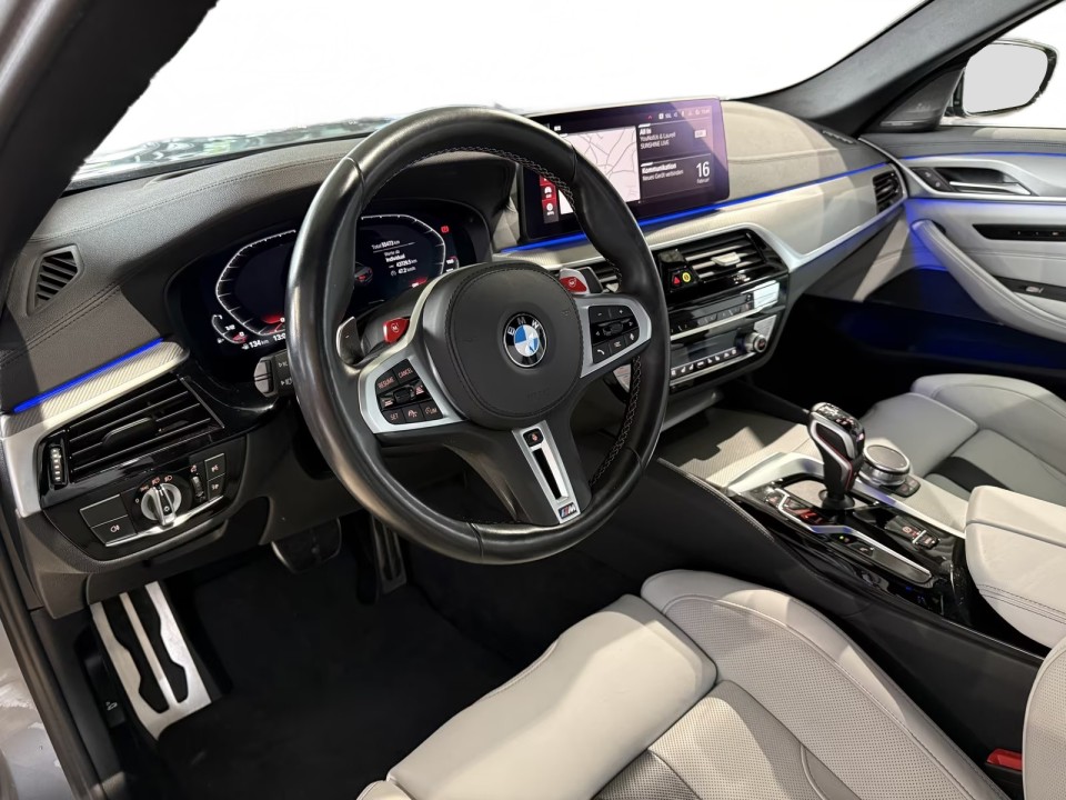 BMW M5 - foto 12